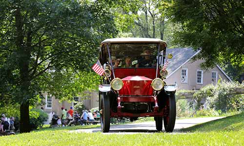 Steam car tour at Auburn Valley State Park